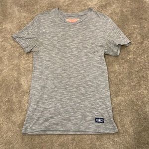 Gray shirt sleeve v neck